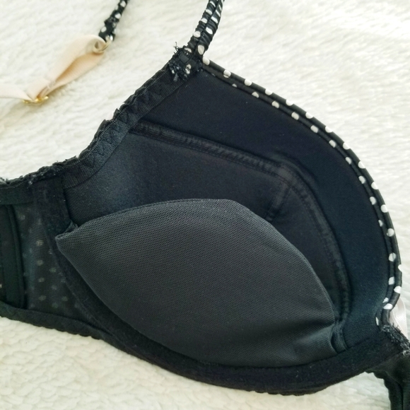 Victoria's Secret Sexy Little Things Polka Dot Bra Garter Skirt Thong Panty NWT - Picture 8 of 12